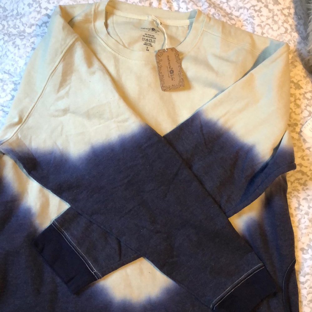 Natural Life Sweatshirt Large